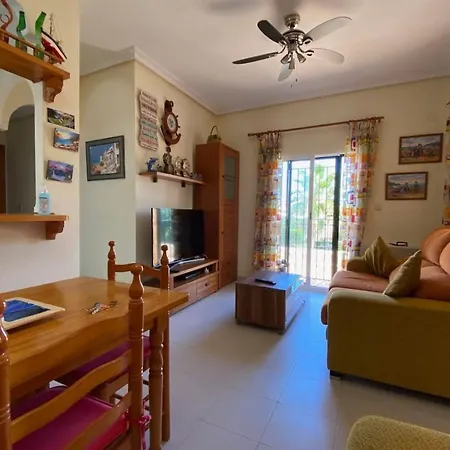 Experience La Mata 아파트